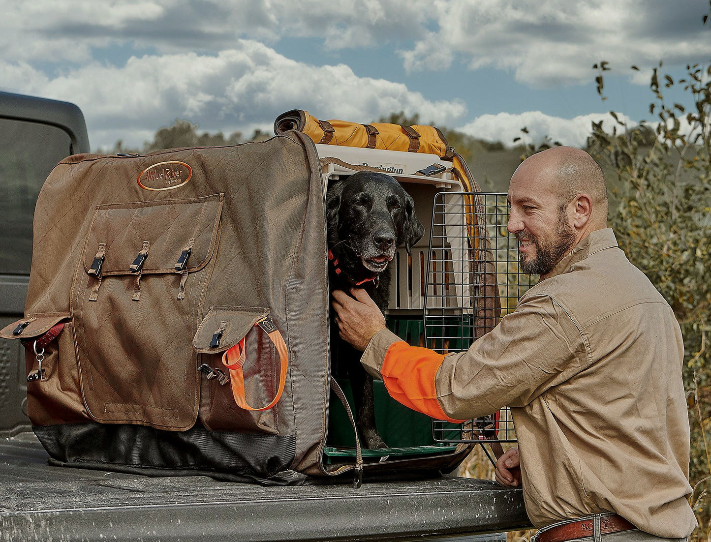 Mud River Dixie Insulated Dog Kennel Cover